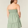 Trägerloses, besticktes Babydoll-Kleid Trägerloses, besticktes Babydoll-Kleid