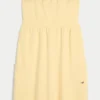 Trägerloses Mini-Kleid aus Frottee Trägerloses Mini-Kleid aus Frottee