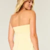 Trägerloses, tailliertes Babydoll-Oberteil Trägerloses, tailliertes Babydoll-Oberteil