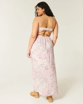 Trägerloses Twist-Maxikleid