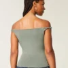 Twisted Off-the-Shoulder New York City Graphic Tee Twisted Off-the-Shoulder New York City Graphic Tee