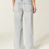 Ultra-Low-Rise-Baggy-Jeans in heller Waschung Ultra-Low-Rise-Baggy-Jeans in heller Waschung