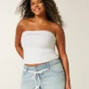 Ultra-niedrige Leibhöhe, hell gewaschene Denim-Mini-Shorts mit Spitzenband Ultra-niedrige Leibhöhe, hell gewaschene Denim-Mini-Shorts mit Spitzenband