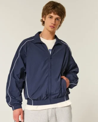 Windjacke mit Reißverschluss Windjacke mit Reißverschluss