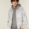 Windjacke mit Reißverschluss und Camouflage-Muster