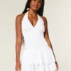 Zweistufiges Smock-Halterkleid mit Rock Zweistufiges Smock-Halterkleid mit Rock